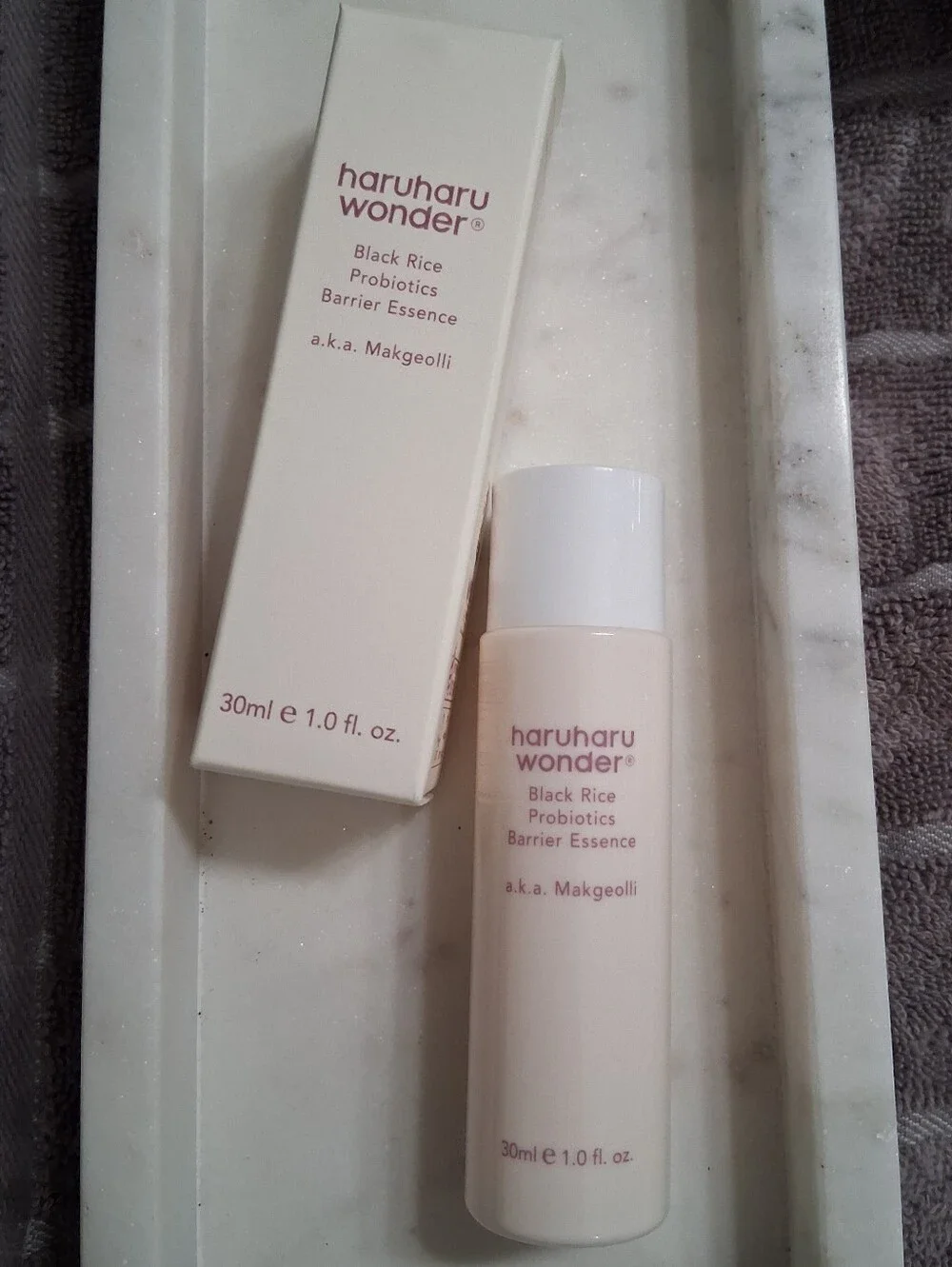 haruharu wonder Black Rice Probiotics Barrier Essence NEW